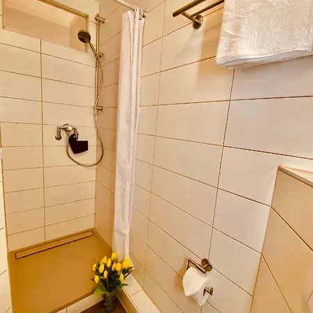 ゲストハウス Karina