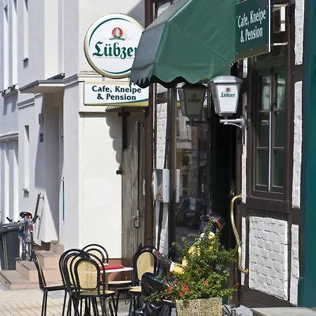 Karina Schwerin (Mecklenburg-Vorpommern)