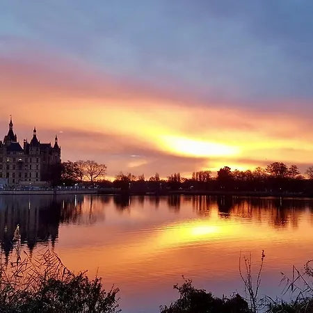 Karina Konukevi Schwerin (Mecklenburg-Vorpommern)