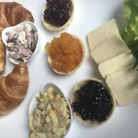 Karina Konukevi Schwerin (Mecklenburg-Vorpommern)