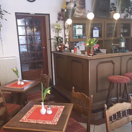 ゲストハウス Karina シュヴェリーン